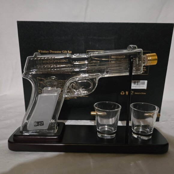 New- Kollea Whiskey Decanter Set - Pistol G17 - BGS001 - Picture 1 of 8